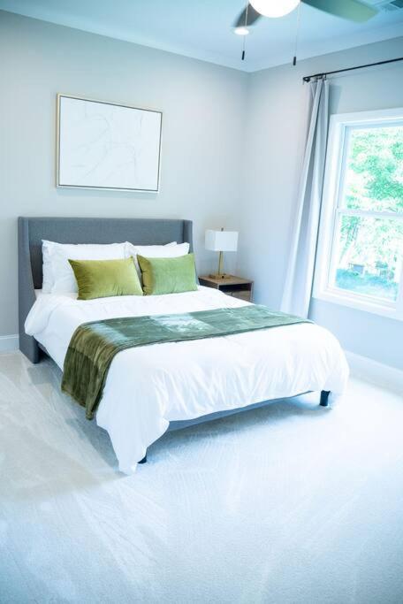 Brand New: Urban Oasis 5 Min From Mercedes Benz Atlanta Buitenkant foto