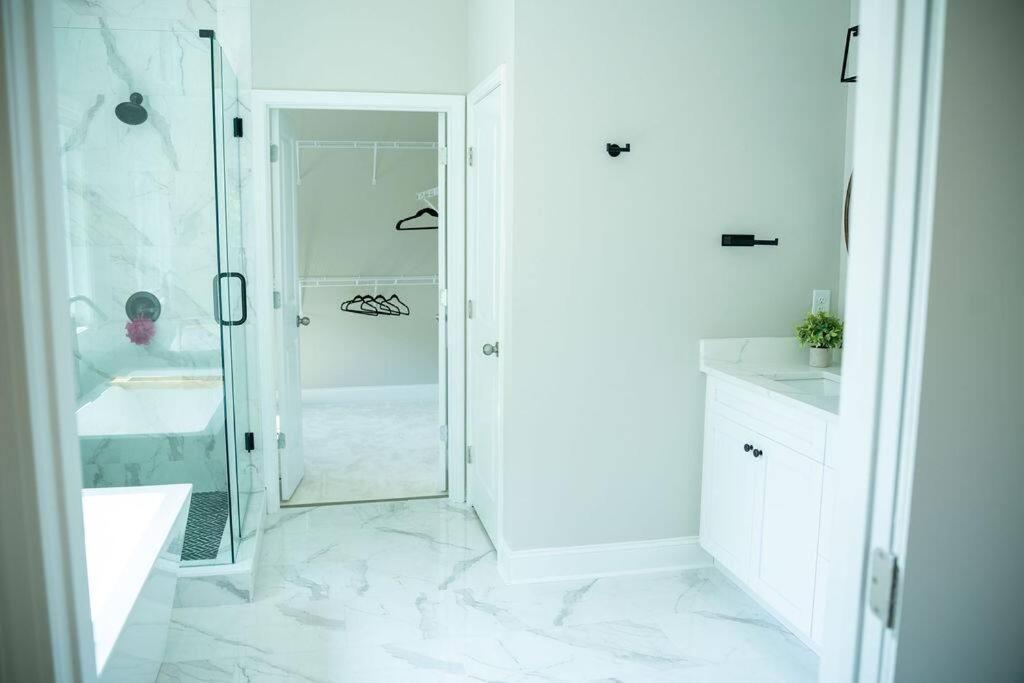 Brand New: Urban Oasis 5 Min From Mercedes Benz Atlanta Buitenkant foto